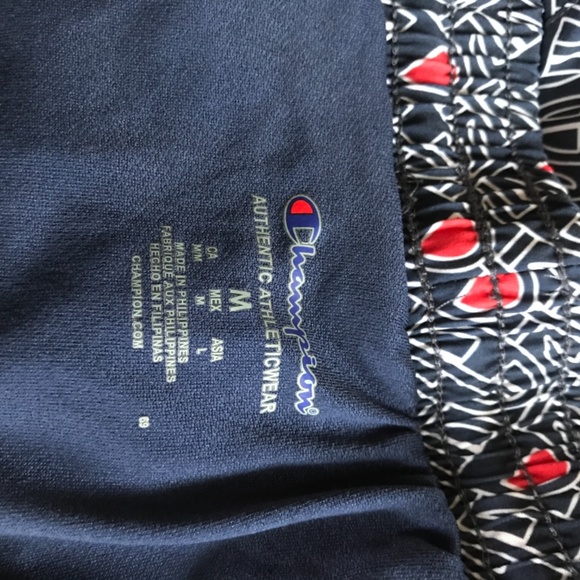 2 pair EUC bundle champion running shorts M - Picture 16 of 16